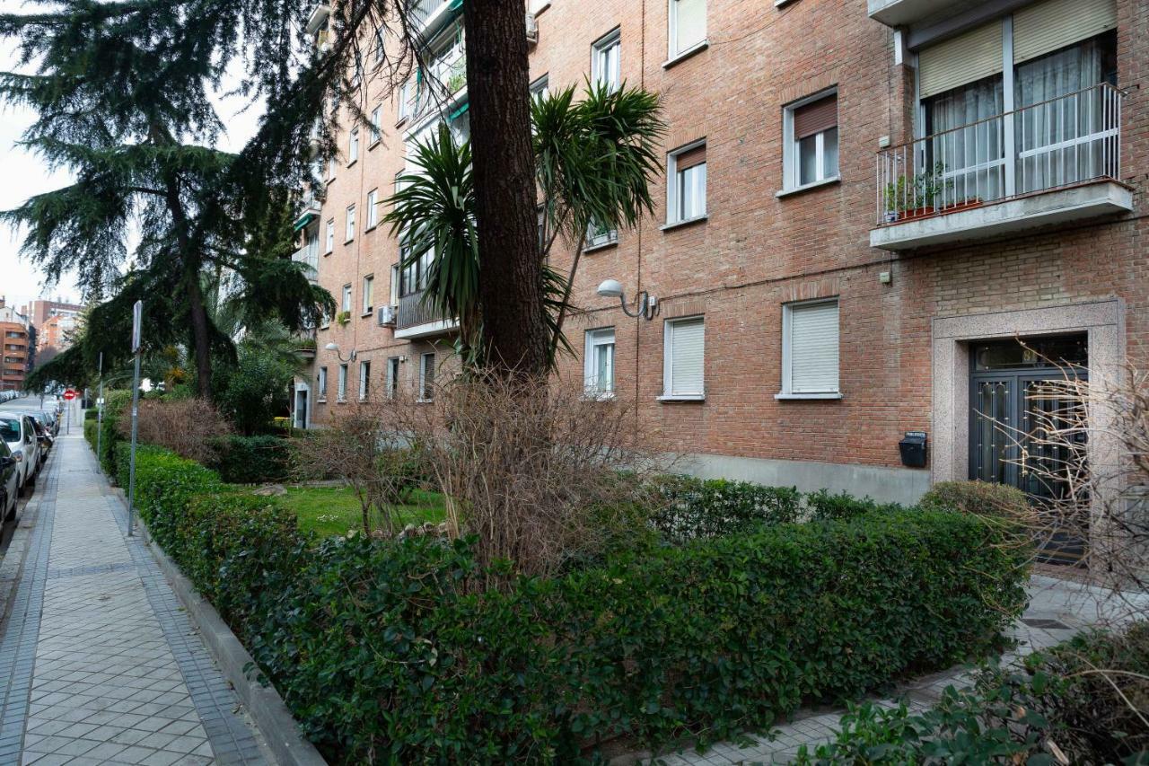 Apartamentos Duque Ventas Madrid Exterior photo